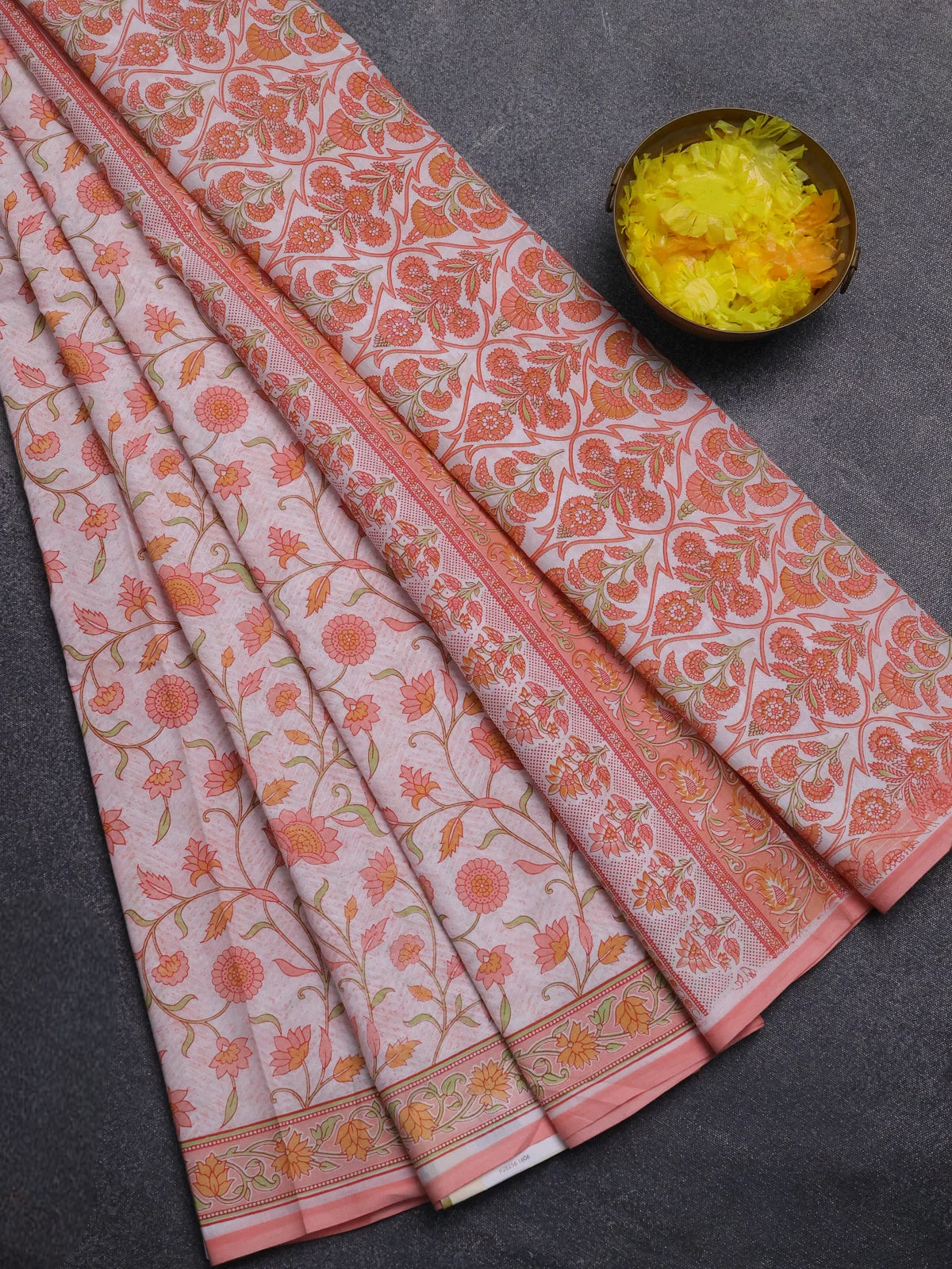 Mul Cotton Saree - Off White and Peach